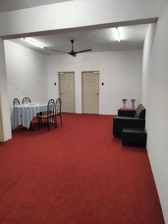 World Kids Fantasy Hotel Lumut Exterior photo