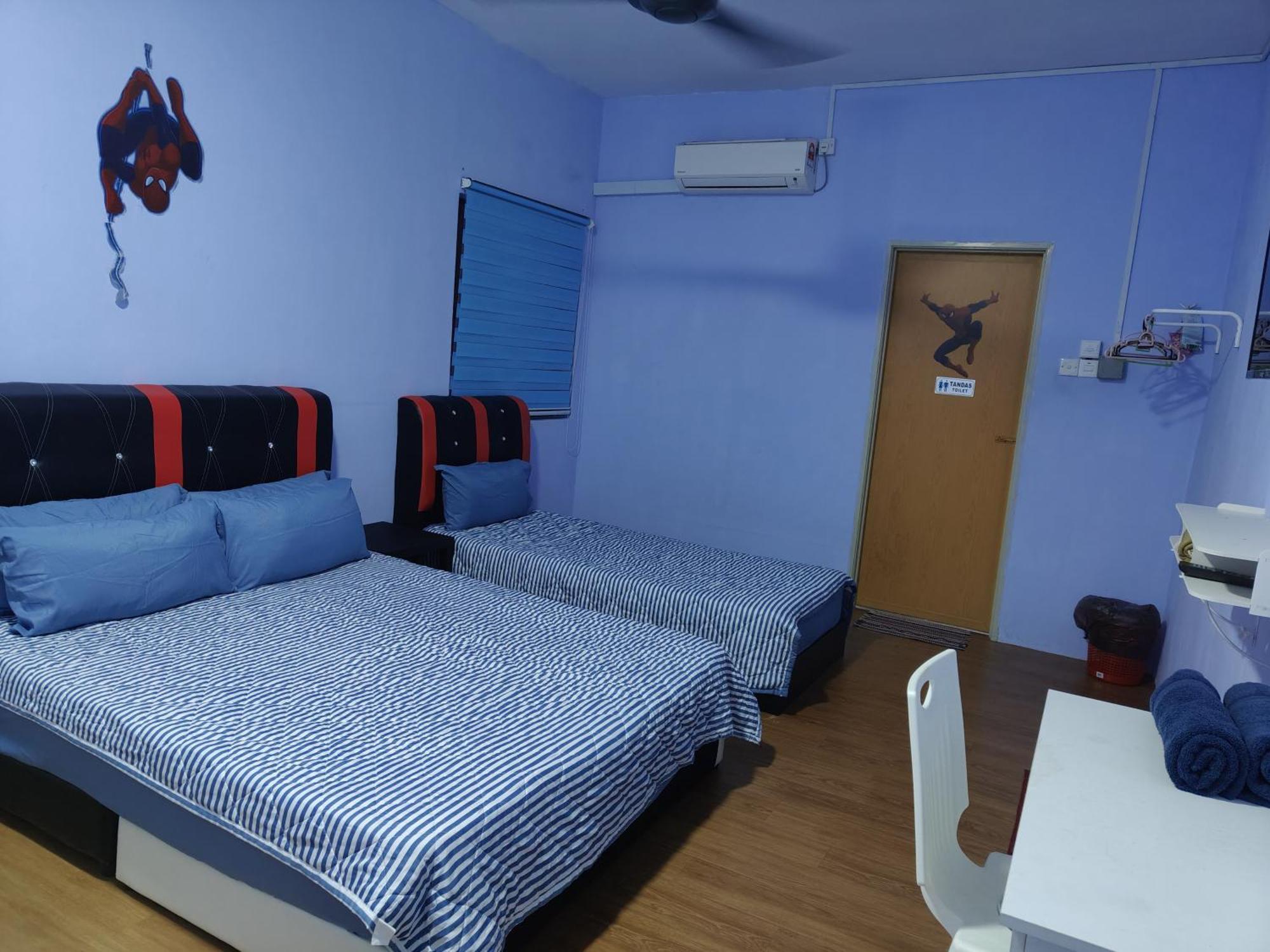 World Kids Fantasy Hotel Lumut Room photo